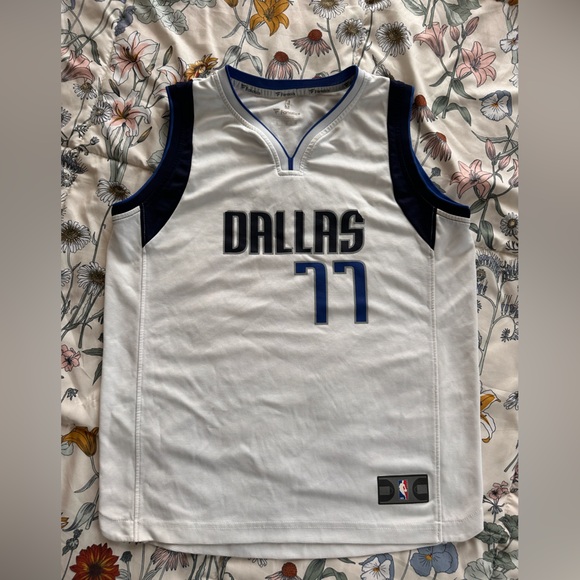 Fanatics Other - Luka Dončić #77 Dallas Mavericks NBA Jersey Fanatics Fast Break